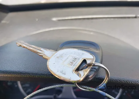 2005 Chevrolet Equinox Ls from USA, damaged, VIN 2CNDL23F856077097